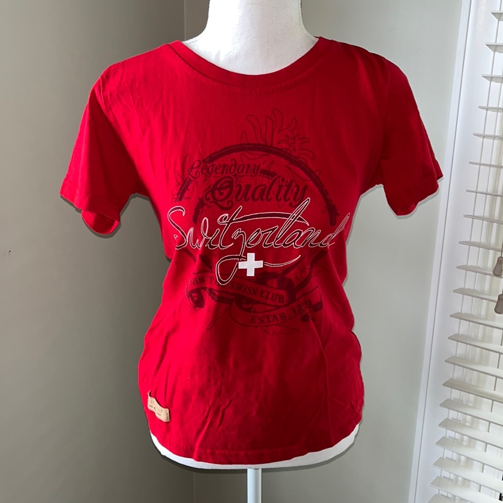 💋 3/$30 Women’s Switzerland Tee